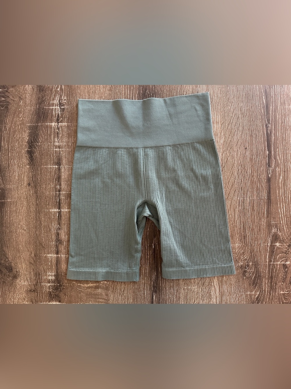 Victoria's Secret - Ribbed High-Waist Bike Shorts in Sage Green - Size M